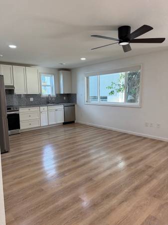 ✨ Refresh Your Space with Trusted Cleaning Experts 1