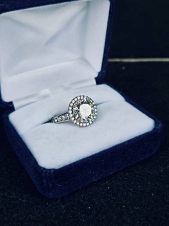 Natural 3.01 ct round brilliant cut diamond ring with .75 cts halo 1