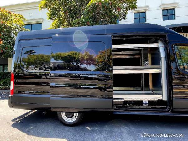 2023 Ford Transit 250 3dr - Photo 12