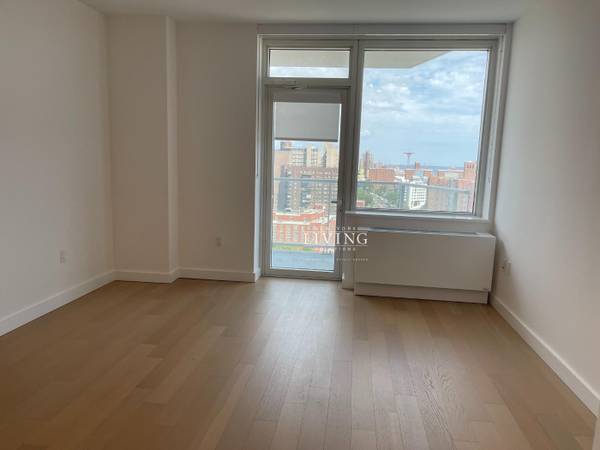 $2888.00 / 1br - 663ft2 - NO FEE LUXURY 1BD W/ W&D & BALCONY OVERLOOKING THE BEACH (Gravesend)63945499535363120