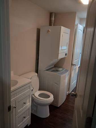 $1,350 / 1hab - 500ft2 - 1hab. 1baño. en un complejo de cuatro viviendas Auburn / Kent W,G,S, incluido en el precio (Auburn)63890096662915121