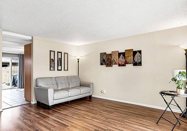 $950 / 2br - 1176ft2 - Affordable 2 Bed, 2 Bath Townhome in Cheyenne! (Cheyenne, WY)63829654301569122