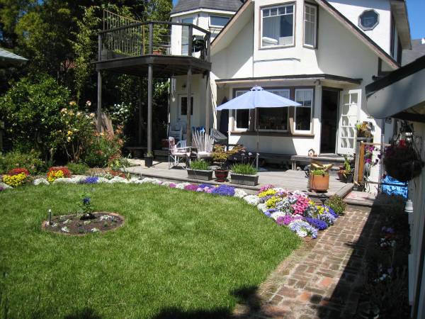 $1,600 Private bedroom in shared home (berkeley north / hills)64045196486274121