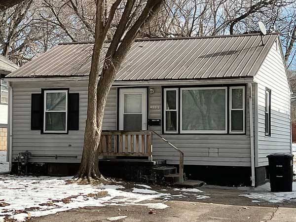 $850 / 2br - @@This cozy 2 bed~1 bath house for rent (Omaha, NE)64020671835265120