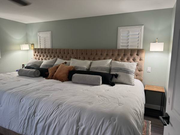 Family bed! DOUBLE KING 12 feet wide 1