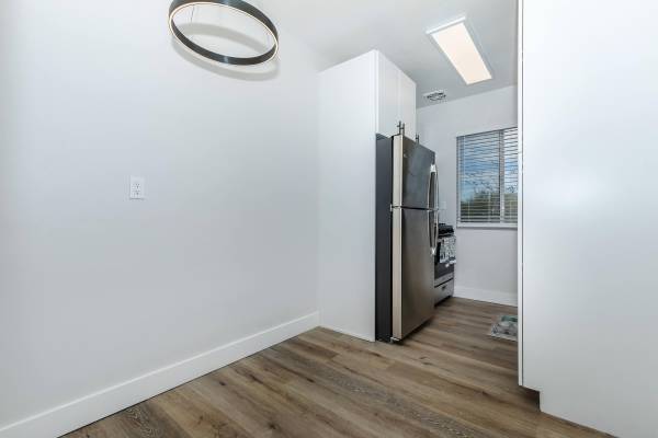 Step Into a Winter Wonderland at Ellis Midtown! 1