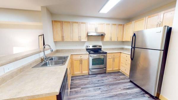 $1,423 / 512ft2 - Spacious and beautiful. Consider your new Studio/ 1 bath found! (Tacoma)63807984340739124