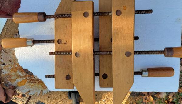 Qty 2 10" Wooden Screw Clamps 1