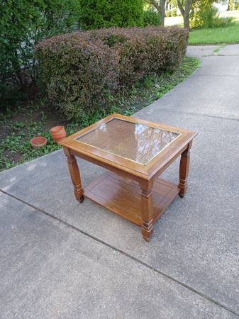 Vintage Side / End Table Solid Wood 1