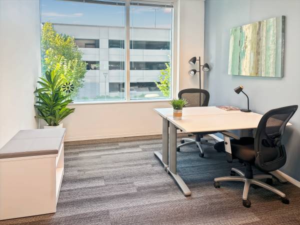 $1,726 / 140ft2 - Your Office Soulmate is Waiting (Brentwood)63904820687746120