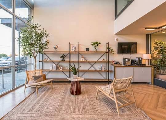 $1,705 / 1hab - 735ft2 - Sala de residentes, Fondo de cocina con azulejos, Lavavajillas63814811624067124