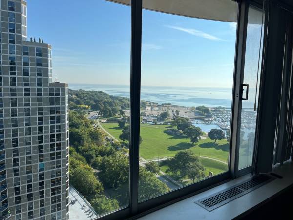 $1,425 / 450ft2 - Studio apartment availabe to sublet (Milwaukee)64151651372673120
