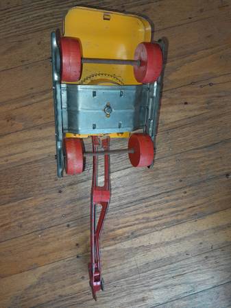 Hubley Excavator  901 - $10 (sunset / parkside)63471459151107121
