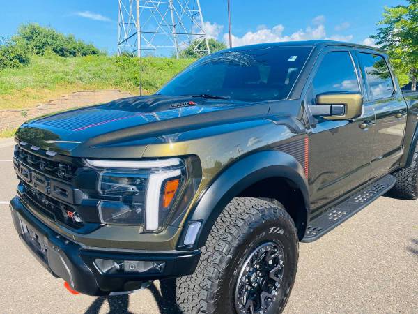 2025 Ford F150 RAPTOR R - Vehículo raro con solo 13000 millas - $120,995 (Los Ángeles)63469623397251120