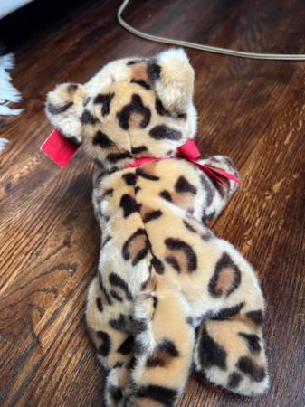 Cartier plush leopard toy genuine - $25063471013700739123