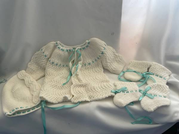 Vintage Crocheted Newborn or Baby Doll Clothing and Baby Blanket 1