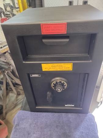 Drop Safe+AMSEC+MINT INSIDE and OUT+HEAVY/Secure 1