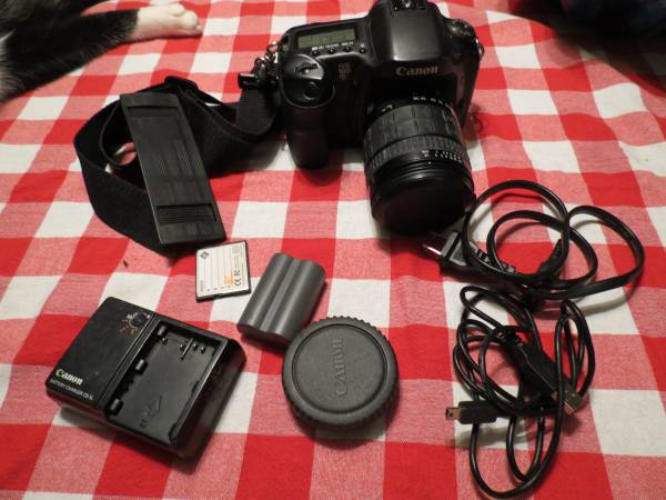 CANON EOS 10D CAMERA WT LENS, CAMERA BAG & ACCESSORIES 1