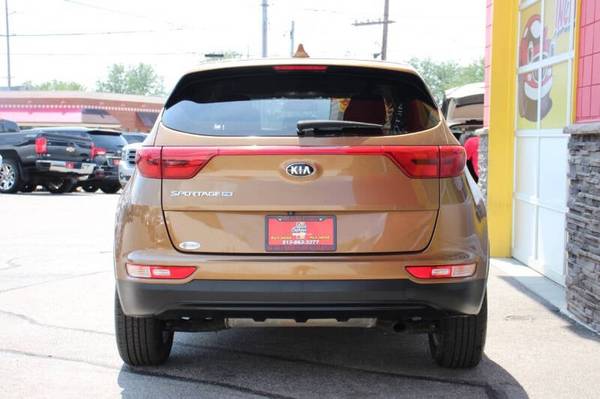 2017 Kia Sportage LX $1500 DOWN + TAX, BUY HERE / PAY HERE - $1,500 (Hamilton)63470600274945124