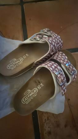 Zapatos para niñas: marcas italianas talla 34 UE / 3 EE. UU. - $45 (Los Ángeles)63471470156931124