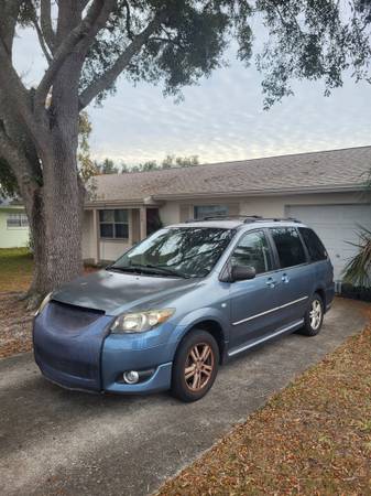 Mechanic special mazda mpv 2004 120k miles 1
