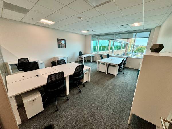 Nice exterior team office in Plano! Fall Sale!! 1