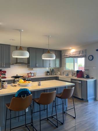 $1,850 144 sq ft. furnished bedroom in newly renovated Rancho Bernardo house (Rancho Bernardo)63865481628417120