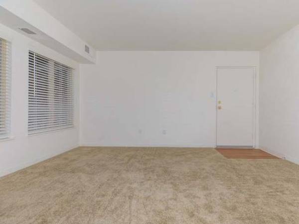 $1,663 / 3br - 1063ft2 - Mini Blinds On All Windows, Updated Bathroom With Lots of Storage (The Pines at Cold Harbor Mechanicsville, VA)64027112380801122