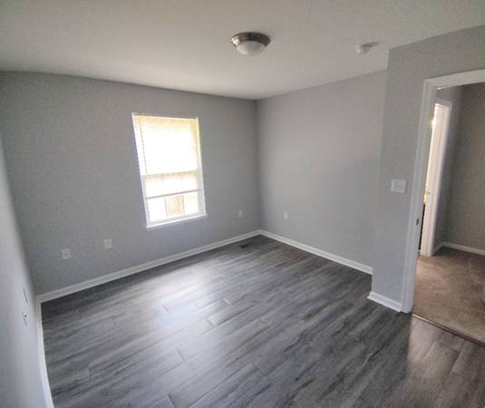 $1125.00 / 2br - 948ft2 - Timberlake Area 2BR Townhouse in Lynchburg | 1.5 Baths | Available 09/63851969545091121
