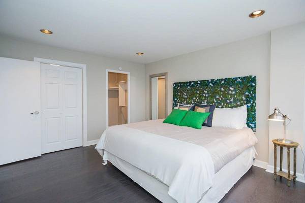 $1,985 / 2br - 975ft2 - Microwave, in Pittsburgh PA, 2bd 1ba (Cultural District)64013365207681123