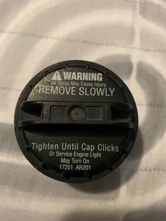 Nissan/Infiniti gas tank cap 1