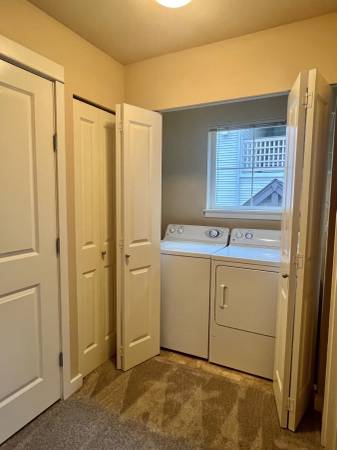 $1,774 / 1br - 671ft2 - Un Hermoso Apartamento de 1 Dormitorio - ¡Disponible Ahora!!🏡🌁 (Lakewood)63807984355969122