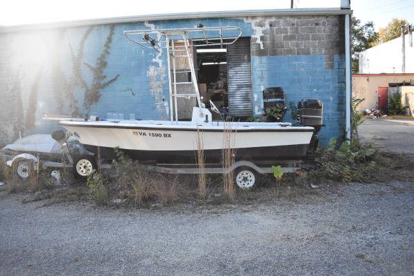 Sea Safe 17 Center Console 1