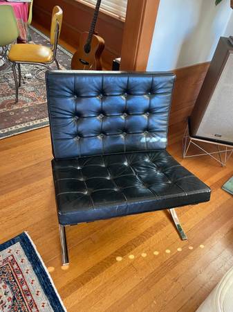 Barcelona Chair- great shape 1