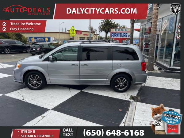 2017 Dodge Grand Caravan Passenger SXT Minivan 4D 4 D 4-D - $10,999 (Auto Deals)63617492188161123