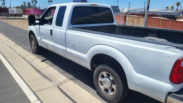 2016 Ford F250 super duty 6.2 - $8,500 (Lakewood)63615891272449121