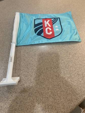 KC Current Car Window Flag 1