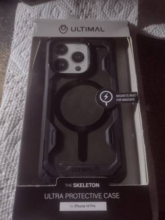 iPhone 14 pro phone case 1