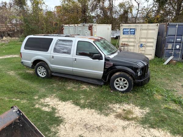 2000 Ford Excursion 1