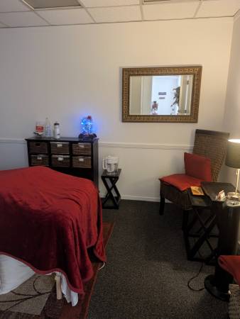 $600 Sala de masajes para compartir en Los Gatos (los gatos)63657982096897121