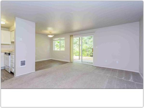 $1,899 / 2br - 962ft2 - Beautiful 2 bedroom, 2 bathroom with gorgeous views! 962 Sq Ft! (Fife)63808131211651123
