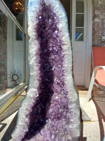 XL Amethyst Cathedral 97.8lbs. - $1,200 (Midway)63469925427201120
