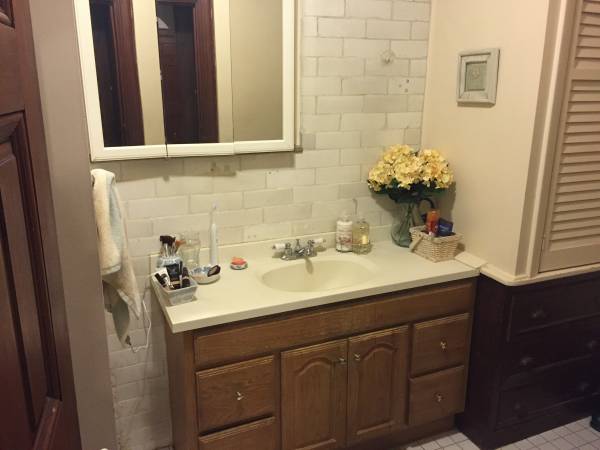 $2,100 / 1br - 750ft2 - 1br - Furnished 1-bedroom 2-level apt available for rent mid-October (Winter Hill / Somerville)63690755697665124
