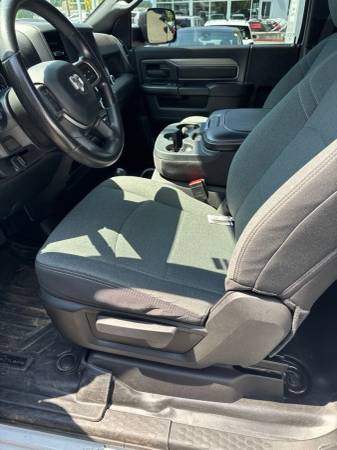 2022 RAM Tradesman Standard Cab - Photo 7