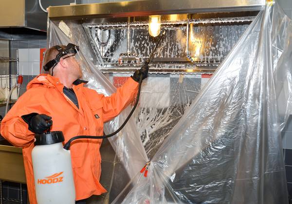 Overnight Technician – Pressure Washing / Exhaust System Cleaning 1