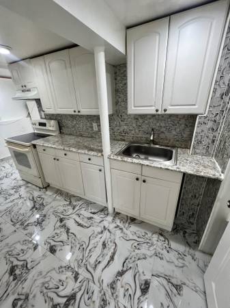 $1,550 / 1br - Private Entrance,Marble Floors,Very Good Condition*Hablo Español (College Point)63854194041731124
