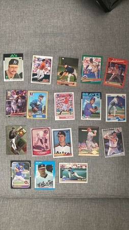 18 Baseball cards 1