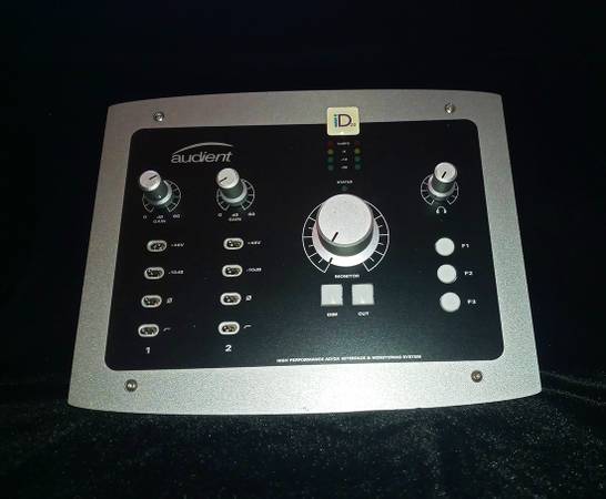 AUDIENT iD22 AUDIO INTERFACE 1