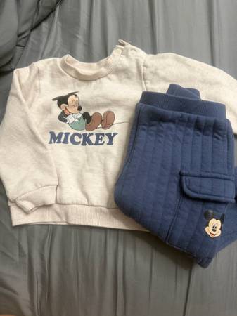 Mickey sweatpants set 1