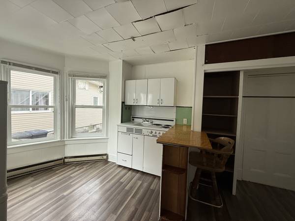 $800 Cozy Studio Apartment (Plattsburgh)64002993767554121